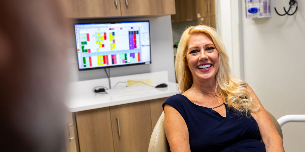 dental patient who ha dthe crowns procedure